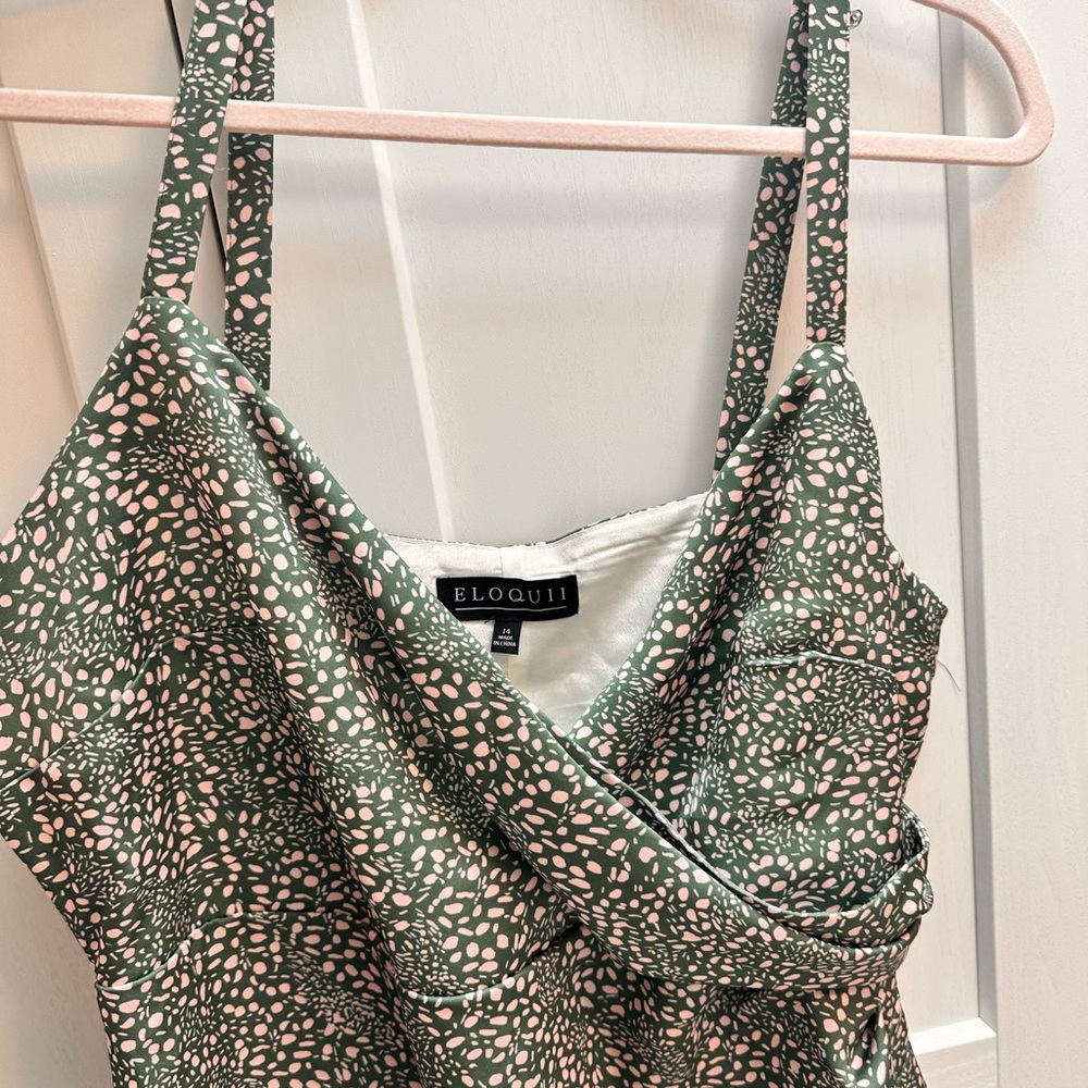 Satin maxi dress side slit, slip dress. Green and pink print surplice top - Picture 6 of 9